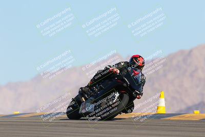media/Oct-01-2023-SoCal Trackdays (Sun) [[4c570cc352]]/Turn 9 Set 1 (950am)/